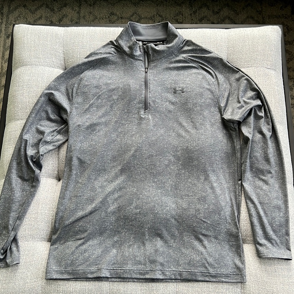 Men’s Under Armour Long Sleeve Medium